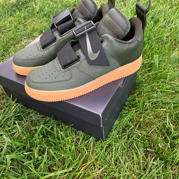Brand new AIR FORCE 1 UTILITY - Picture 6 of 8
